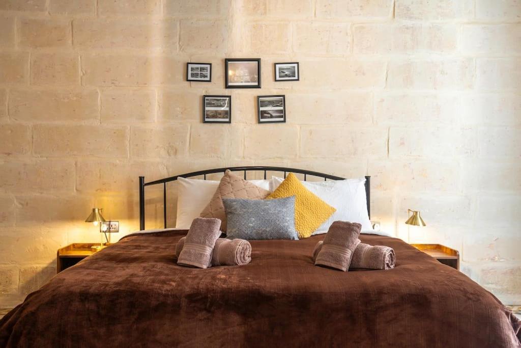Chic, Stylish & Spacious Flat In Central La Valeta Exterior foto